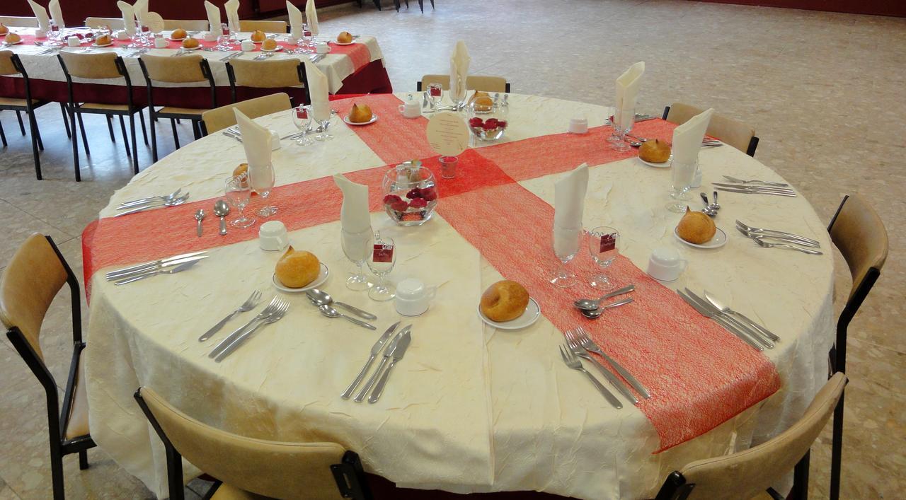 Hotel Restaurant La Grenouillere Вітре Екстер'єр фото